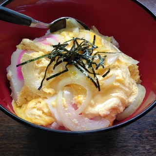 なると入り玉子丼